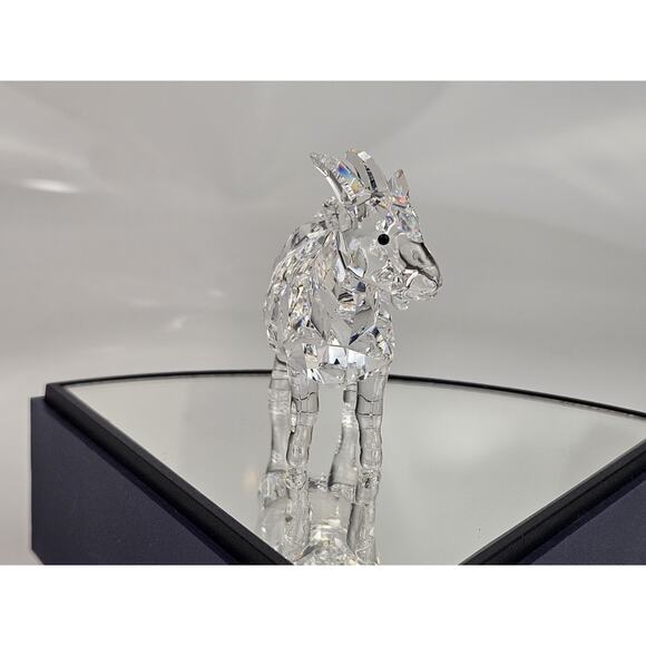 Swarovski Crystal Goat #9100 w/ Original Box - Picture 8 of 12